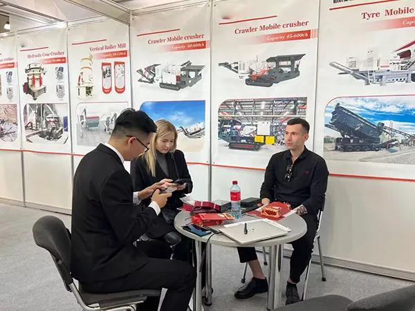 D-VULCAN in Russia exhibtion